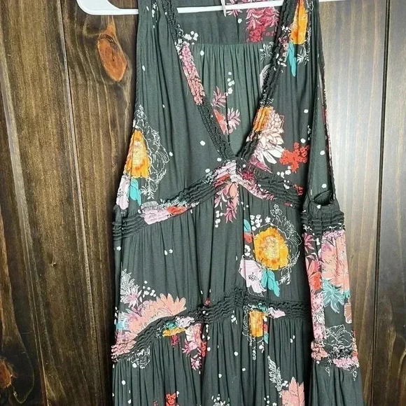 Free People Haze Floral Tunic Hi Low Green Tank Top Size small - Picture 4 of 8